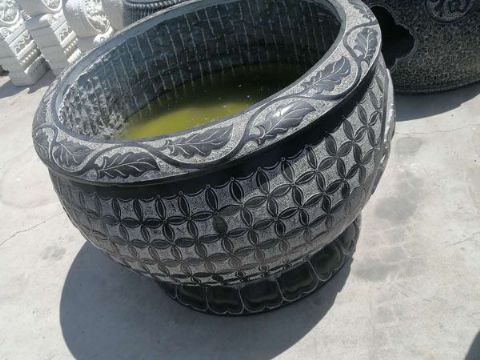 點擊查看詳細信息<br>標(biāo)題：石缸石花盆 閱讀次數(shù)：2307